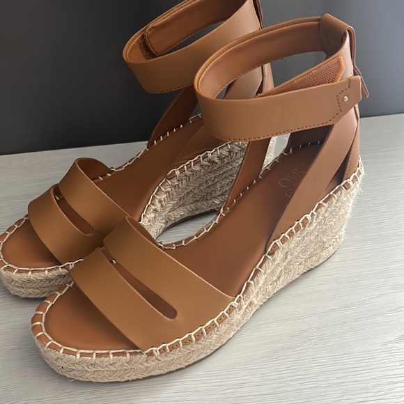 Franco Sarto wedges like new. - Picture 3 of 3
